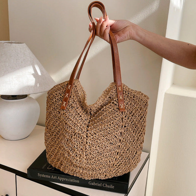 How to Choose the Right Handbag for Every Occasion | Glooosy Store