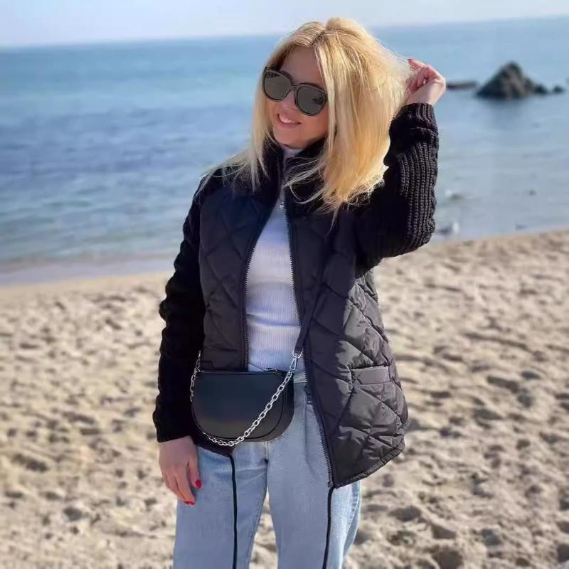 https://glooosystore.com/products/women-knitted-stitch-jacket