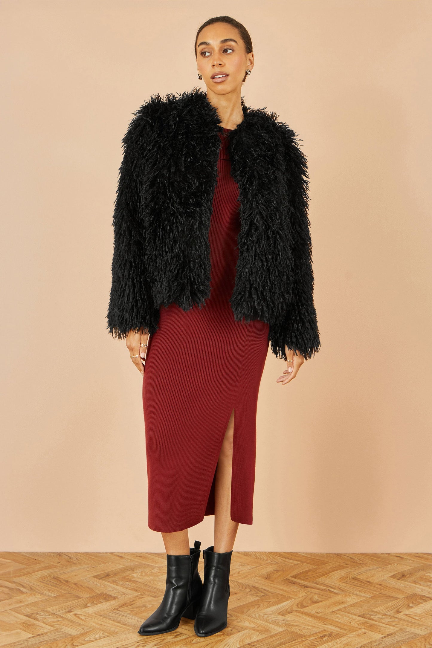 Black Luxe Fluffy Faux Fur Coat