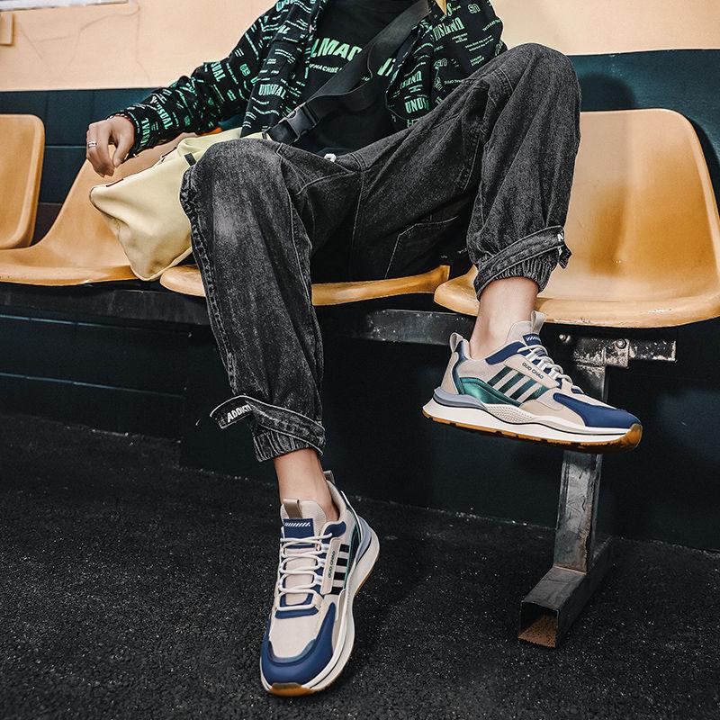 Men's lightweight casual sneakers