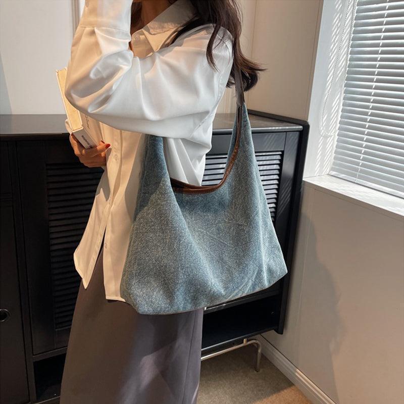 Women's denim shopping tote