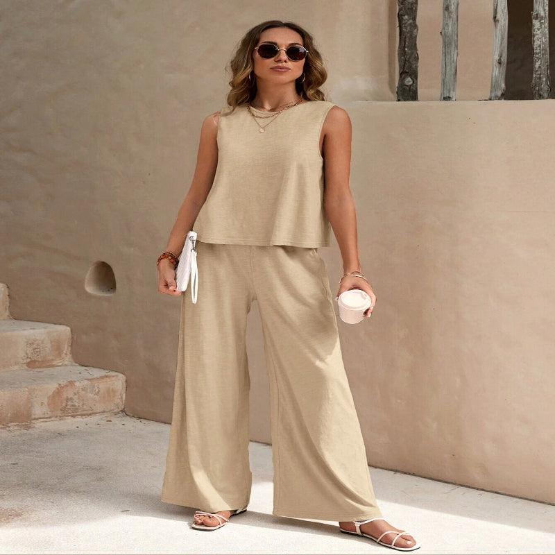 Women's elegant two-piece trouser set