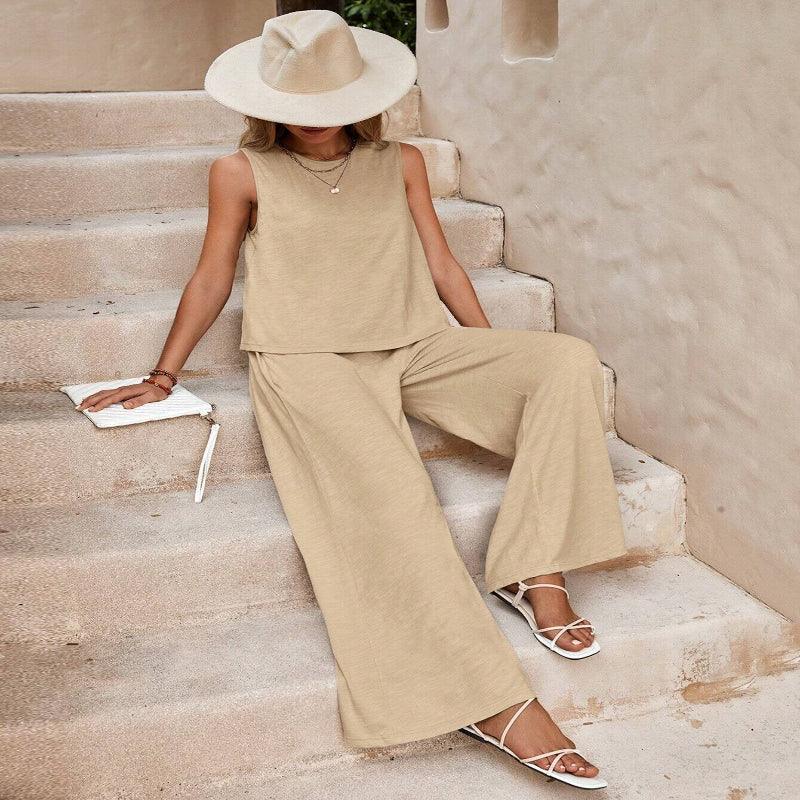 Women's elegant two-piece trouser set