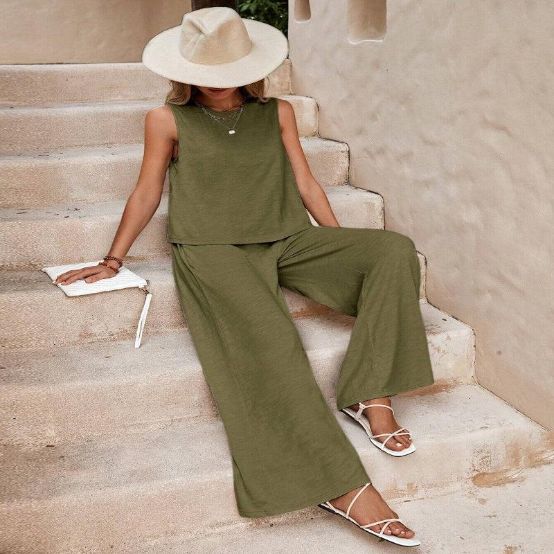 Women's elegant two-piece trouser set