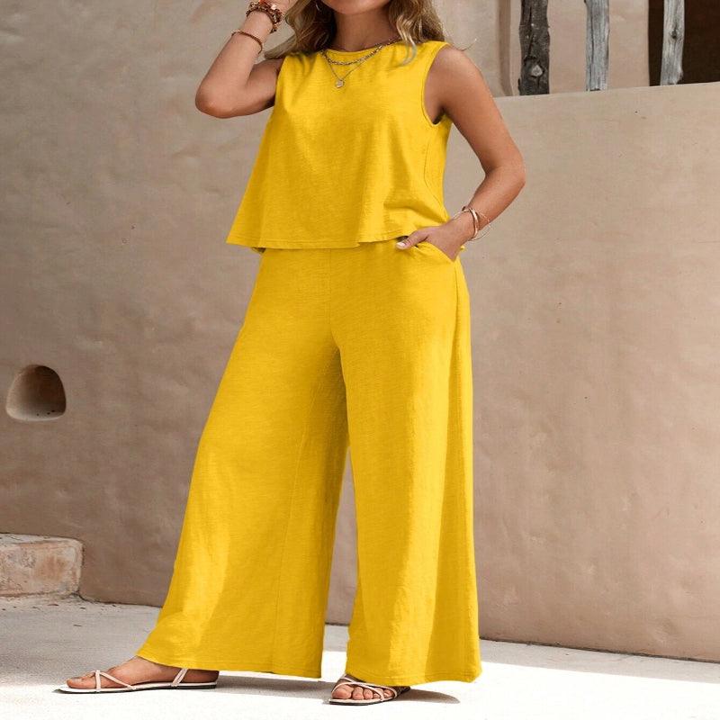 Women's elegant two-piece trouser set
