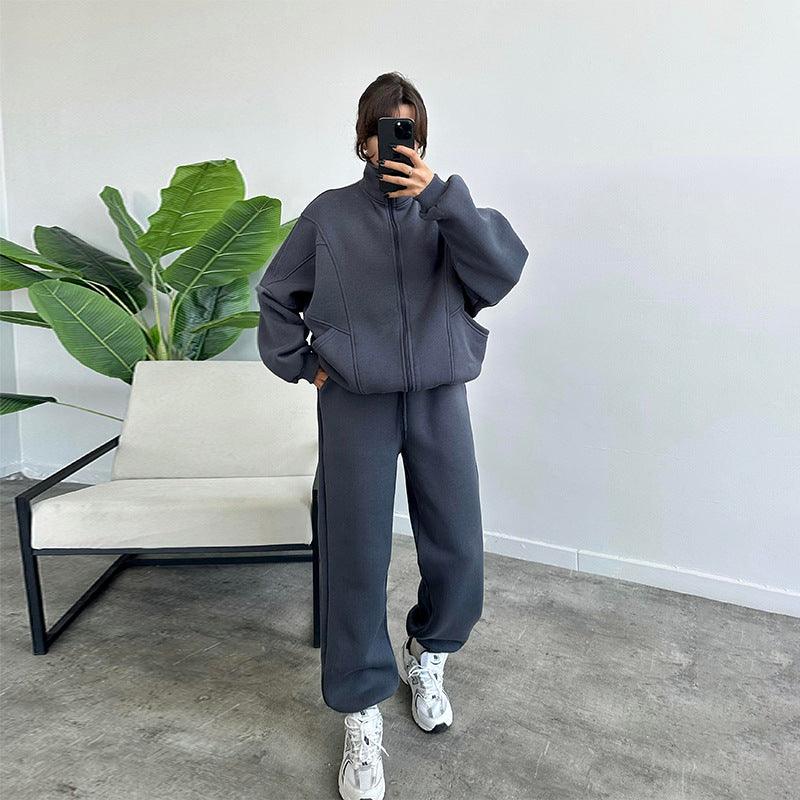 Women's cardigan and jogger set