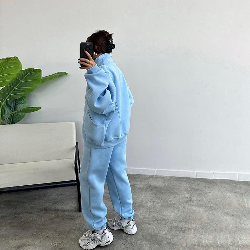 Women's cardigan and jogger set