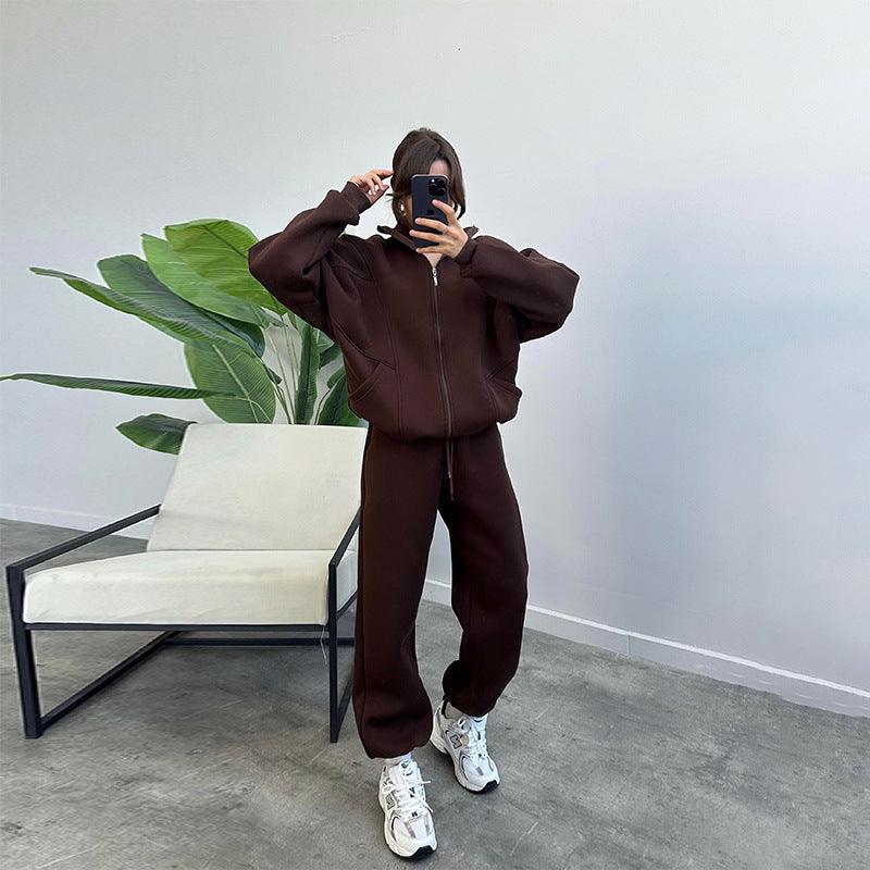 Women's cardigan and jogger set