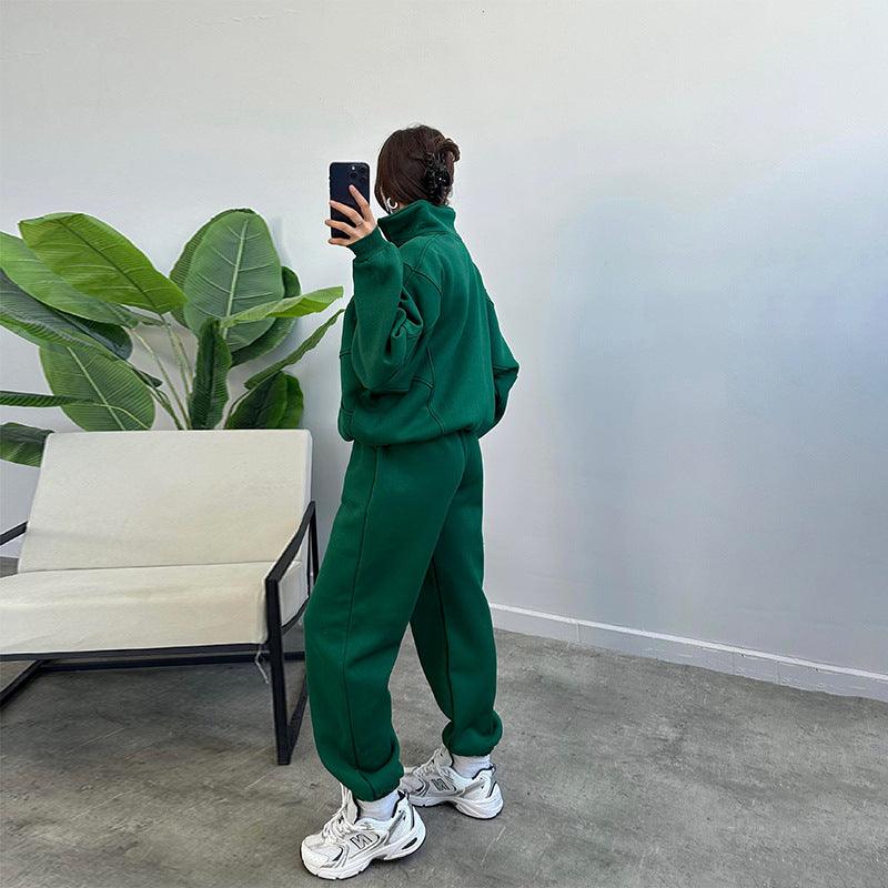 Women's cardigan and jogger set