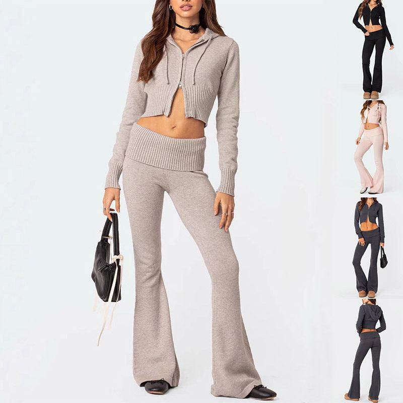 Women's knitted hoodie and trousers set