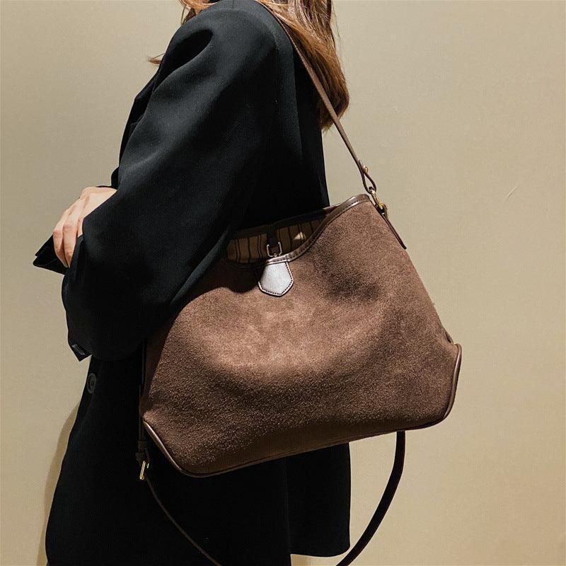 Women's matte faux leather tote bag