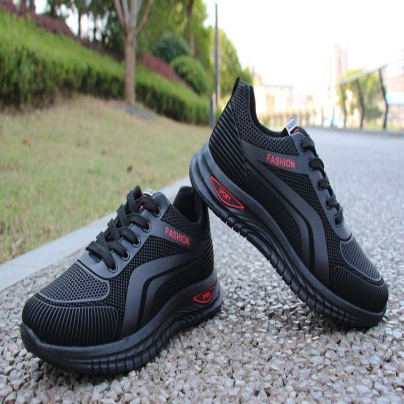Men's soft sole walking shoes