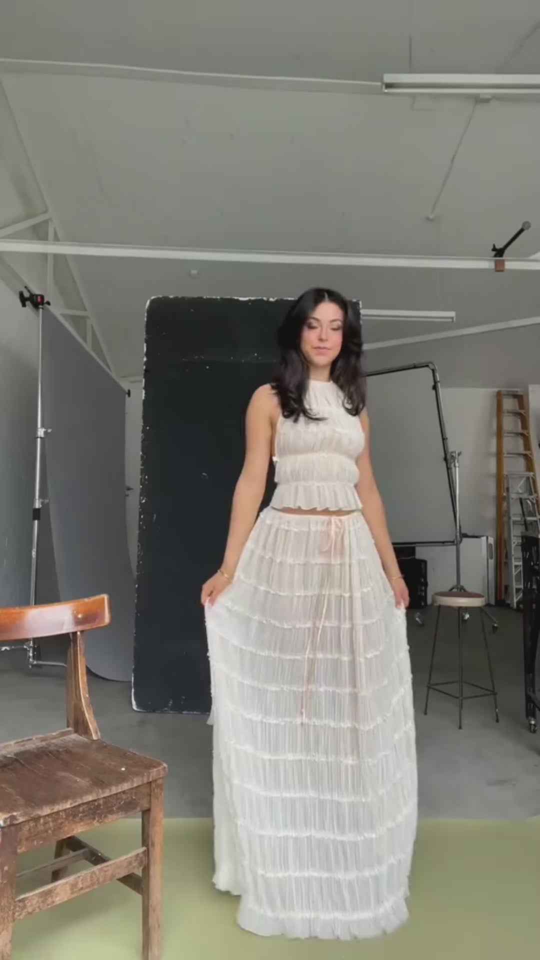 2pcs Women Sleeveless Backless Halter Top And Pleated Long Skirt Beach Outfit from Glooosy Store