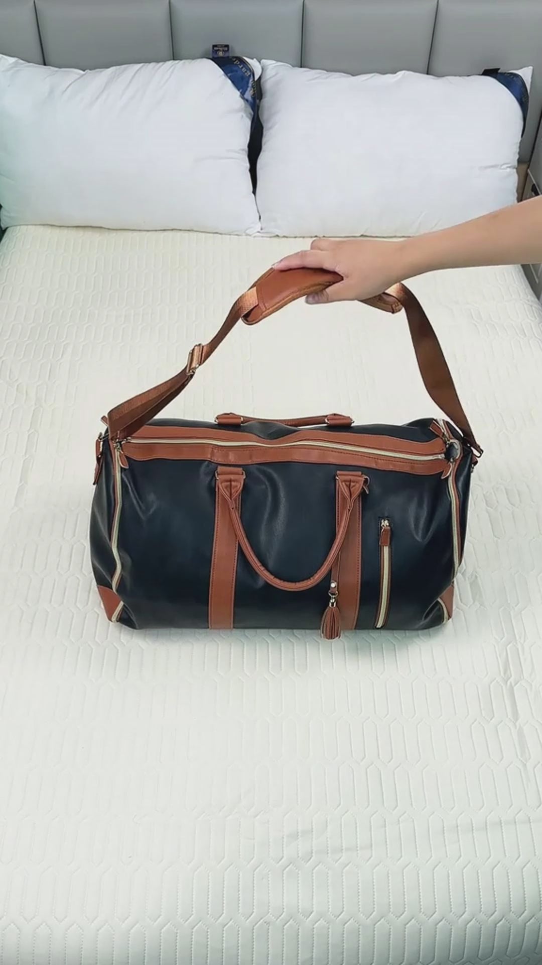 Large Capacity Travel Duffle Bag