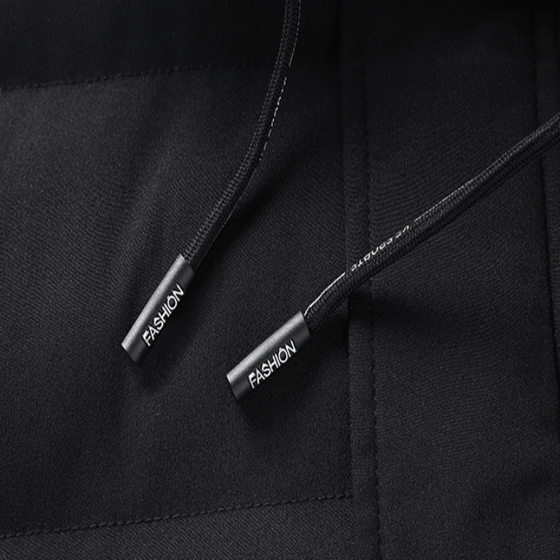 Men's winter padded jacket with detachable hood