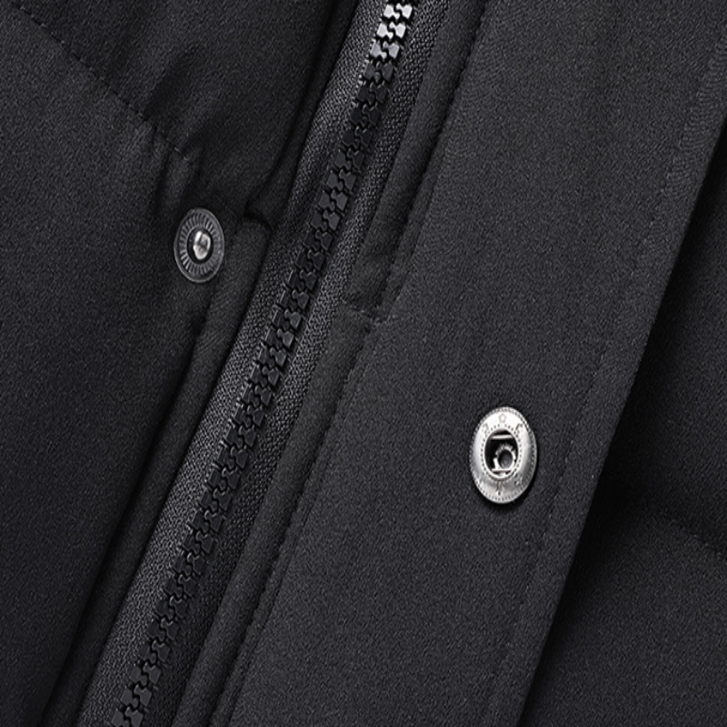 Men's winter padded jacket with detachable hood