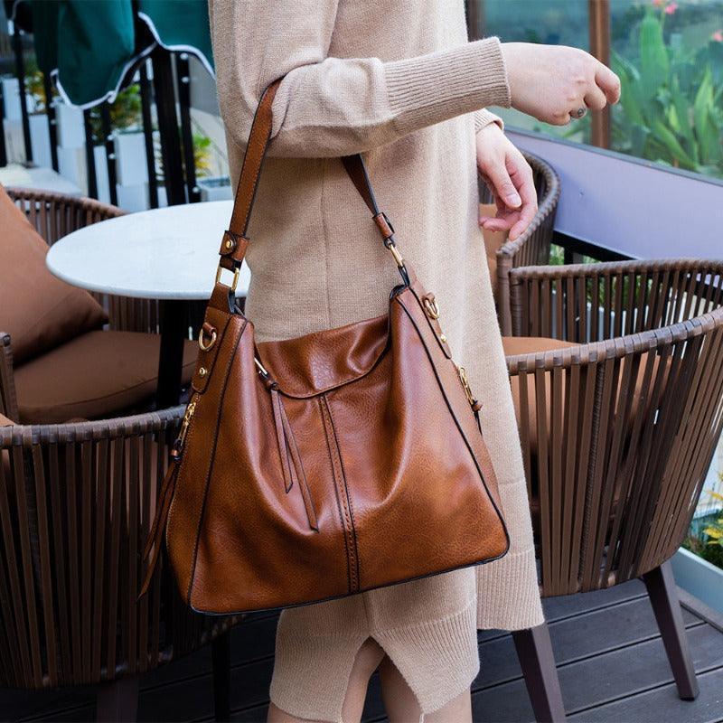 Women's fashion shoulder handbag