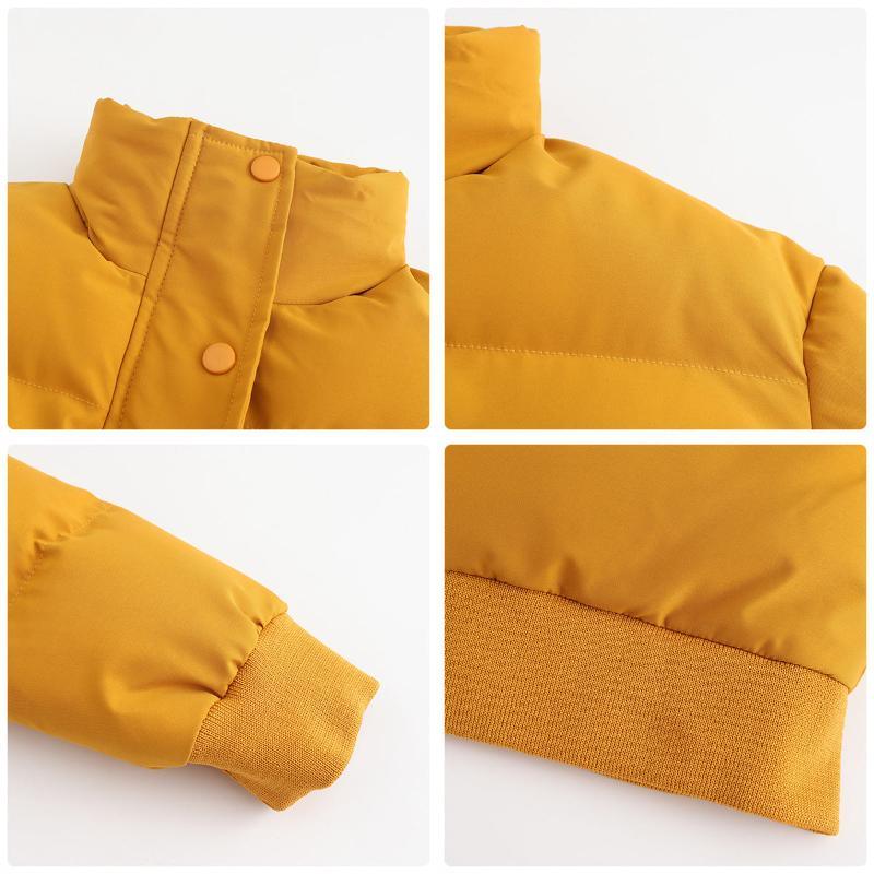Women's short padded puffer jacket