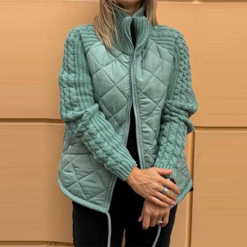 Women's button-up knitted jacket